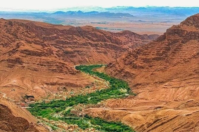 10-Days North and South Morocco Private Tour - Dadès Valley, Todra Gorges, and Merzouga dunes: desert, but with build-up