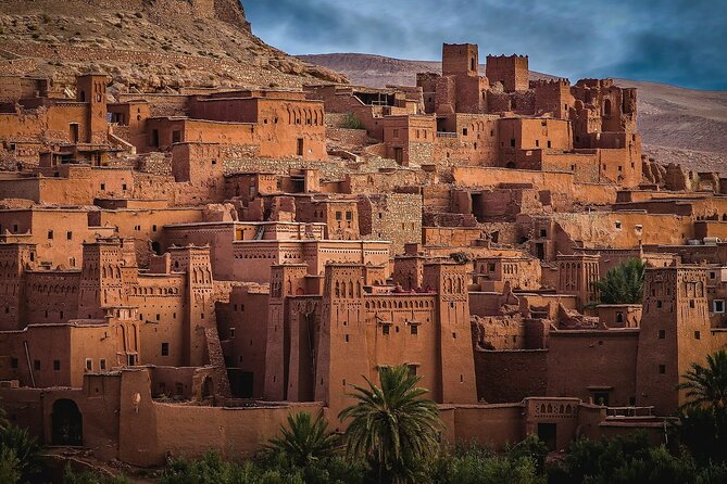 12 Days Private Luxury Sightseeing Tour in Morocco - Day 3 in Fez: Medina Labyrinth Time, Tannery Views, and Madrassa Art