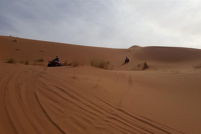 2 hours Merzouga Dunes ATV Rental - Desert Quad Biking Tour - Meeting nomadic families and ending with tea, the part most people remember