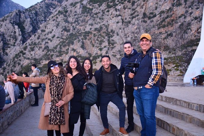 2 Hours Private Chefchaouen Walking Tour - Lookout points and hard-to-reach corners, handled by a local