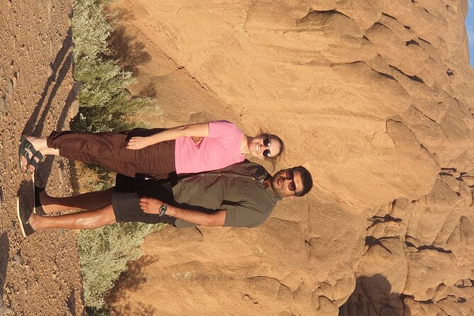 2 nights desert tour from Marrakech to Merzouga & camel ride - Group size, language, and how comfortable the tour feels