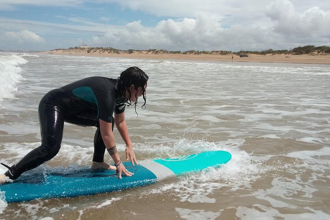 2h surfing in uncrowded spots - The Instructor Factor: Simo, Momo, Adil, Afil, Salah