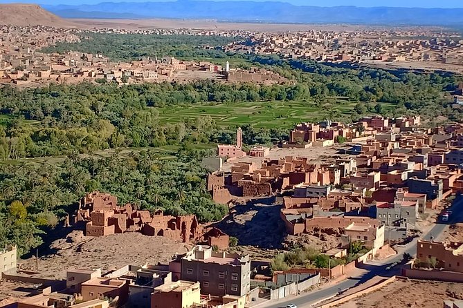 3-Day Luxury/Budget Desert Tour to Marrakech via Merouga from Fez - Day 2: Rissani market on the caravan route, then Todra Gorge with a local feel