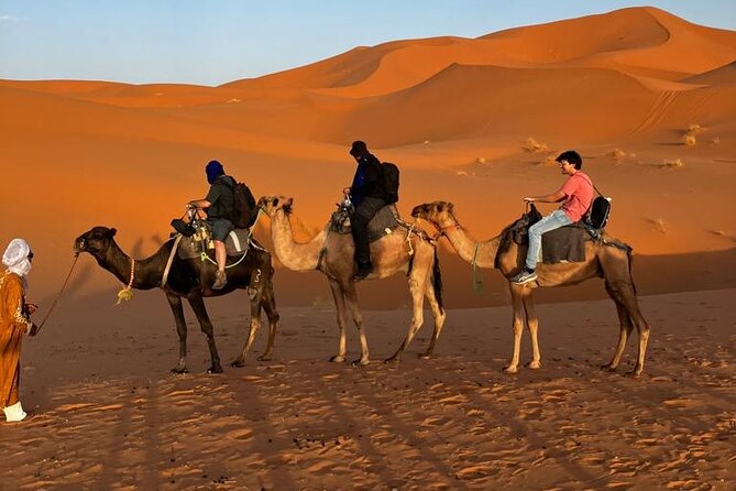 3-Day Tour to Merzouga Erg Chebbi visiting villages & Camel trek - Desert camp life at Erg Chebbi: bathrooms, cold nights, and spotty power