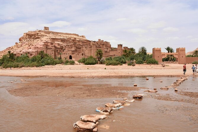 3 days from Marrakech to Merzoga: Camel ride and Lux tent - Erg Chebbi dunes, sunset camels, sandboard, and your tented night