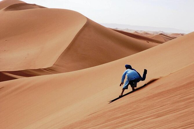 4 Day Sahara Desert Trip From Marrakech: Marrakesh - Sahara Desert - Marrakesh - Guides, service style, and what you notice on the ground
