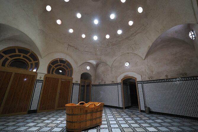 5-Hour Private Walking Tour of the Medina in Fez - Museo Nejjarine: a caravanserai turned museum for woodcraft lovers