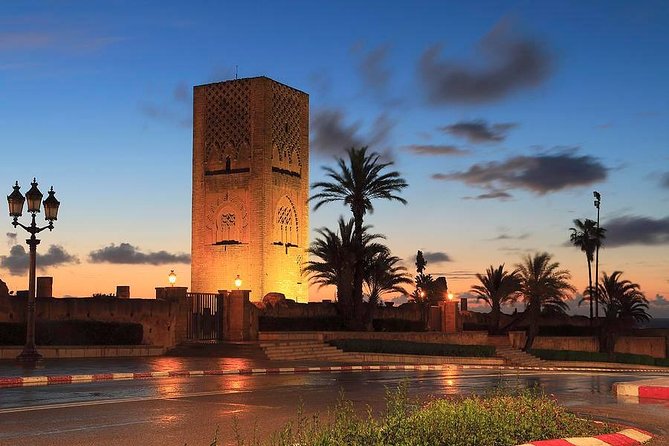 7 Days Discovery The Atlas Mountains & Luxury Sahara Desert From Casablanca - Meknès and Volubilis, gates, palaces, and Roman floor art