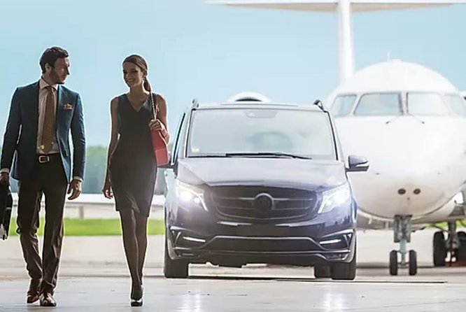 Agadir Airport Transfer Service 24/7 - Who should book this Agadir Journey transfer?