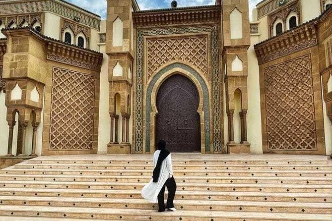 Agadir City Tour Discover Agadir with Transportation - Stop 4: Souk El Had dAgadir, Your Hour to Wander and Decide