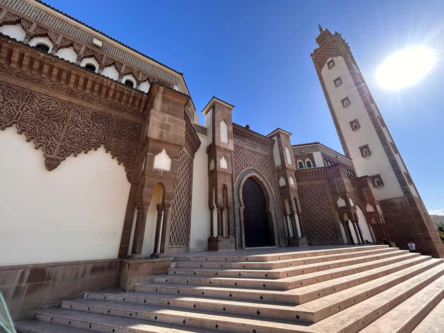 Agadir: Kasbah, Souk, and Marina City Tour with Hotel Pickup - Who should book this tour, and who might want a different plan