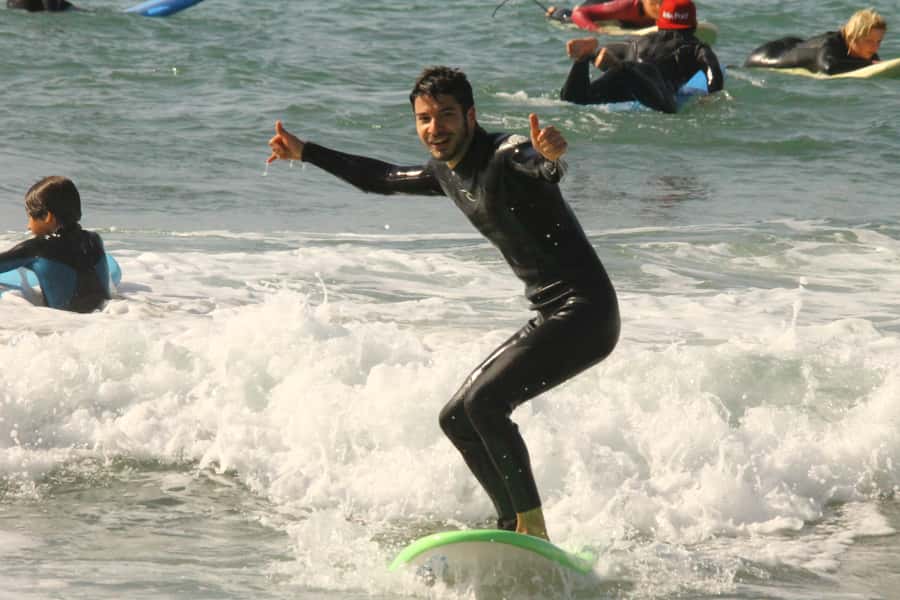 Agadir: Taghazout Beach Surf Lesson with Lunch and Transfer - What to Bring So Your Day Stays Comfortable