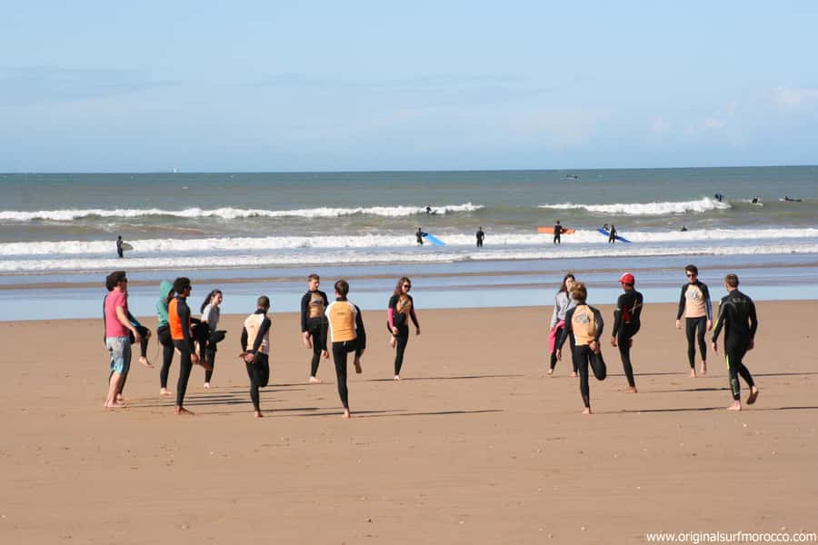 Agadir: Taghazout Beach Surf Lesson with Lunch and Transfer - Entering The Lesson Plan: Sand Theory, Warm-Up, Then Real Coaching