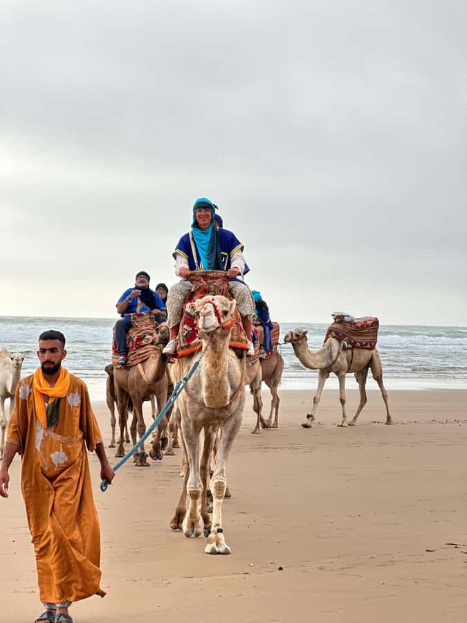 Agadir/Taghazout : Sandboarding & Sunset Camel Ride with BBQ - Timlalin Sahara Dunes sandboarding, with real instruction