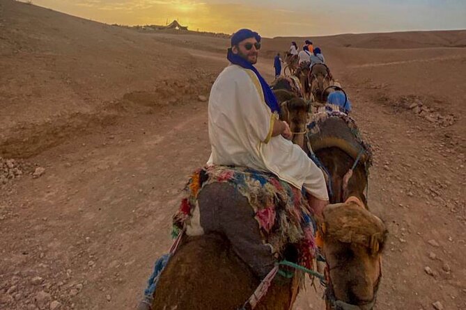 Agafay Desert Camel Ride With Dinner And Sunset Spectacle - Weather, comfort, and what to wear