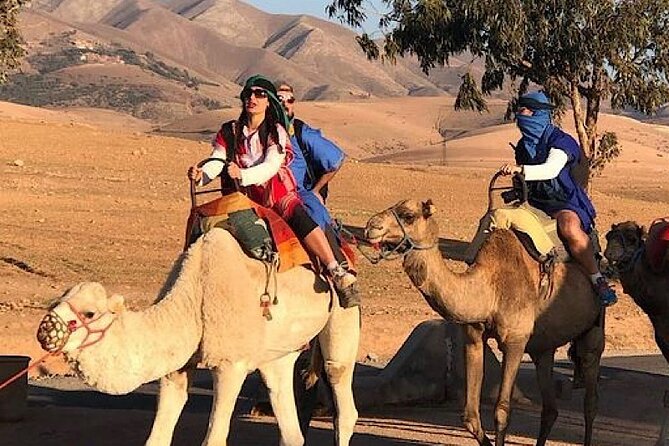 Agafay Desert Camel riding with sunset and dinner and berber show - Leaving Marrakesh for Agafay: the drive that sets the tone