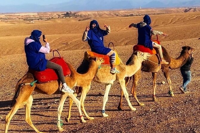 Agafay Desert dinner & camel ride with show - Arriving at the base: Berber tent rest before dinner