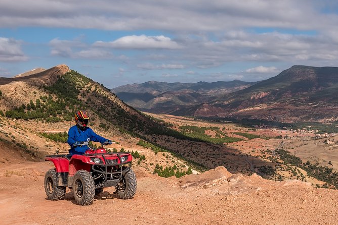 Agafay Desert Full Day Tour in Quad bike with lunch - Lunch in a Berber tent: tajine, timing, and how to eat well outdoors