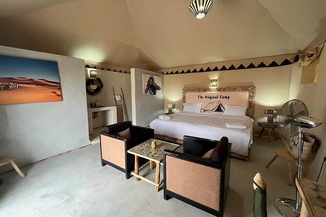 Agafay Desert Luxury Overnight Stay with Magical Dinner Shows - Group size and the feeling of “luxury”