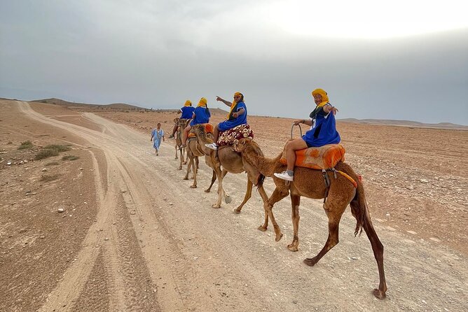 Agafay Desert: Quad Camel Experience and Dinner Show - Agafay Desert: A Short Trip That Feels Like a World Away