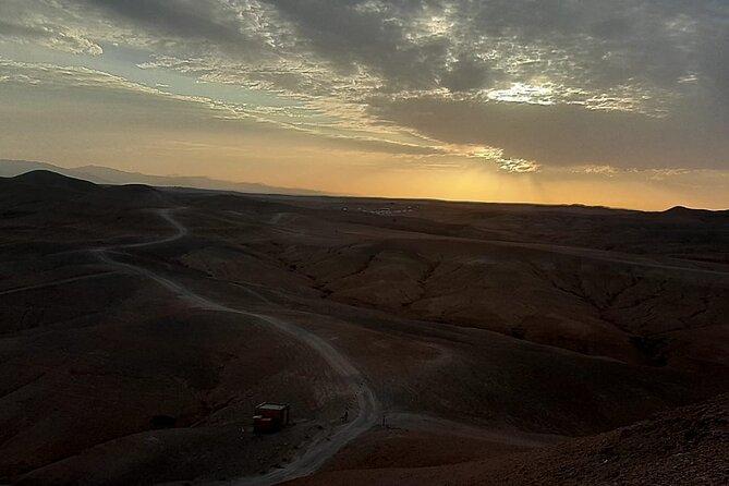Agafay Sunset Trip: Quad + Camel + Dinner in Agafay - Hotel pickup to Agafay: the calm start before the action
