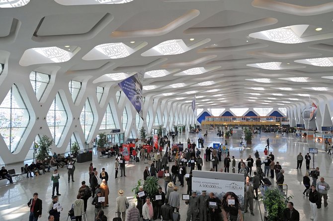 Airport transfer Marrakech: Transfer to your hotel in Marrakech - The 15 to 25 Minute Air-Conditioned Ride With Luggage Space