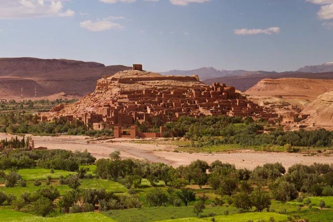 Ait ben haddou and Ouarzazate day trip - Lunch inside the Aït Benhaddou window: good enough, but plan your expectations