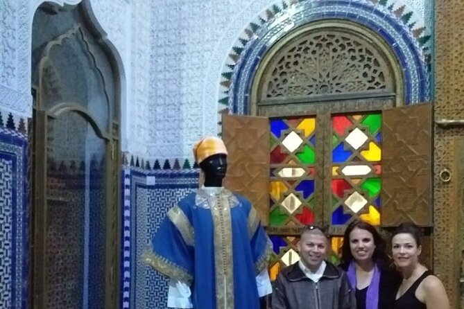 artistic and cultural private half day tour, Marrakech - Bahia Palace: Moorish-Islamic artistry with courtyards that change the pace
