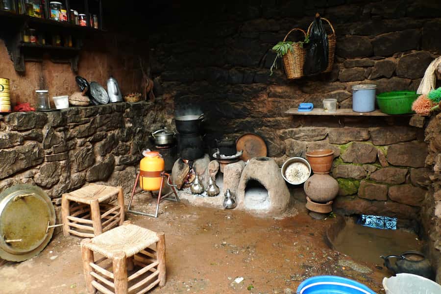 Atlas Mountains and 4 Valleys Day Trip - Tnine Ourika and the weekly market, choose your day