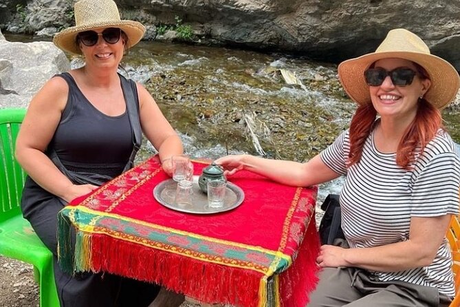 Atlas mountains privat day trip - Berber life and what your guide can help you notice