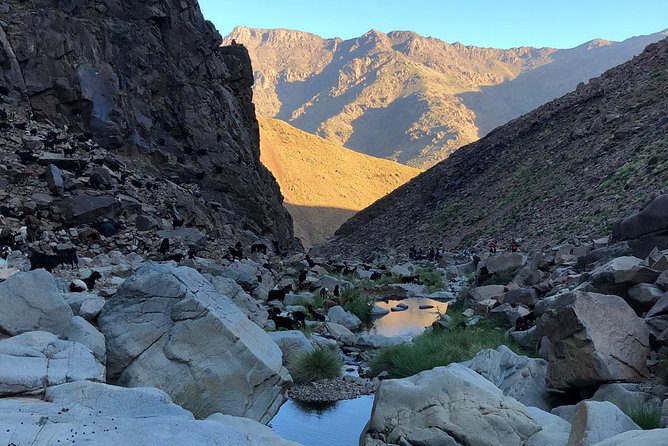 Atlas Mountains Valley Trek - 3 Days - Day 1: Imlil to Tinerhourhine via Tizi n Tamatert (Tamatert to Tinerhourhine)
