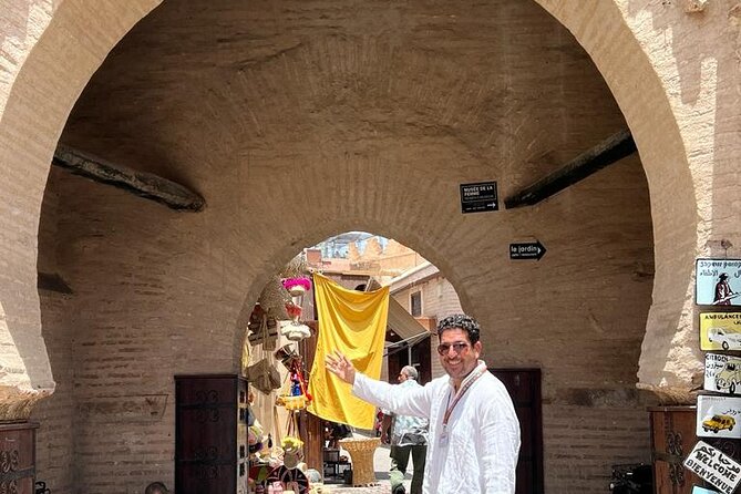 Best Private Shopping Tour In the Souks of Marrakech - Spice shops and argan oil beauty stops: what to look for