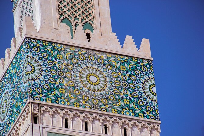 Casablanca Airport Layover Tour with Return to Airport or Hotel Dropoff - Rick’s Café and movie nostalgia with a practical edge
