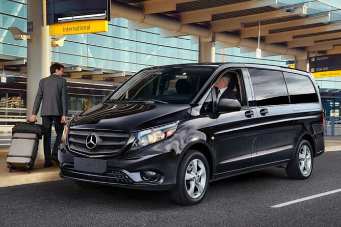 Casablanca Airport Transfer to any hotel in Casablanca city - Your driver as a mini-city coach during a short ride