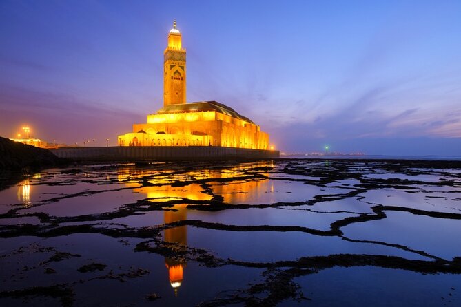 Casablanca City Night Tour and Traditional Moroccan Dinner - Twin Center and Ain Diab: modern views, then sea-air Casablanca