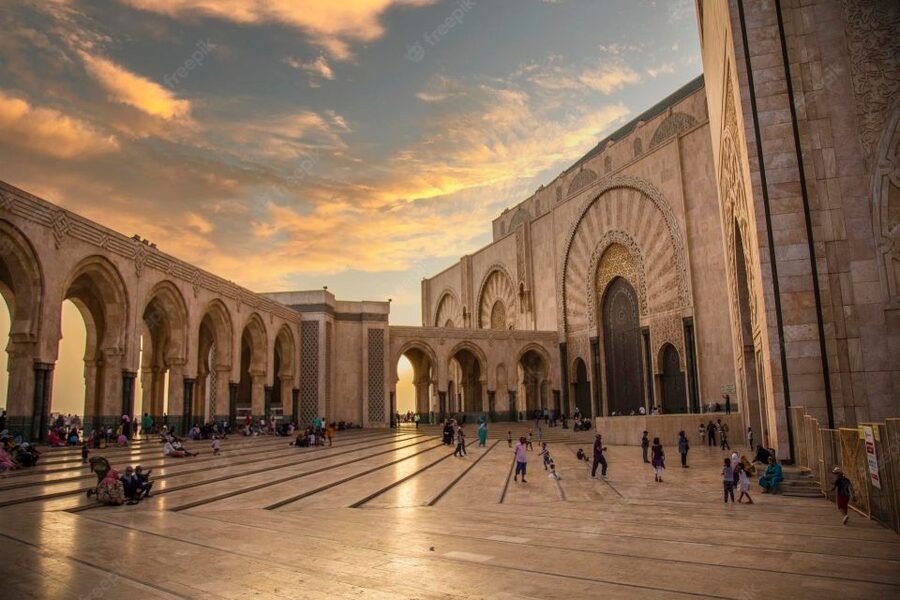 Casablanca City Night Tour and Traditional Moroccan Dinner - Price and value: what $69 buys you in Casablanca at night