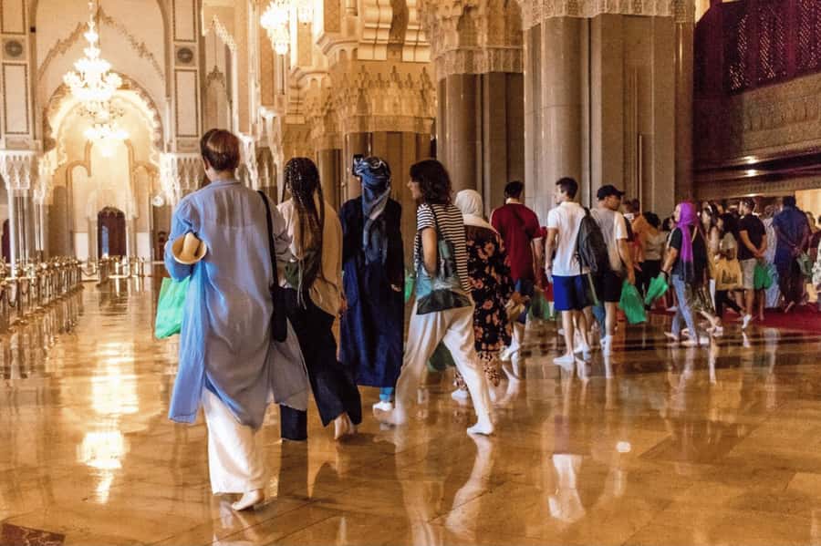 Casablanca: City Tour with Hassan II Mosque Entry Ticket - Rick’s Café, Corniche Views, and Casablanca’s Modern-Moorish Mix