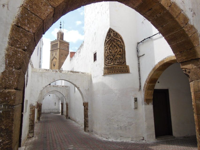 Casablanca City Tour with Hotel Pickup and drop off - Which type of traveler this tour fits best