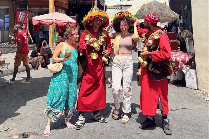 Casablanca Cruise break Tour including Guided Mosque Ticket - Shopping Time in the Souks: Buy Smart, Not Fast