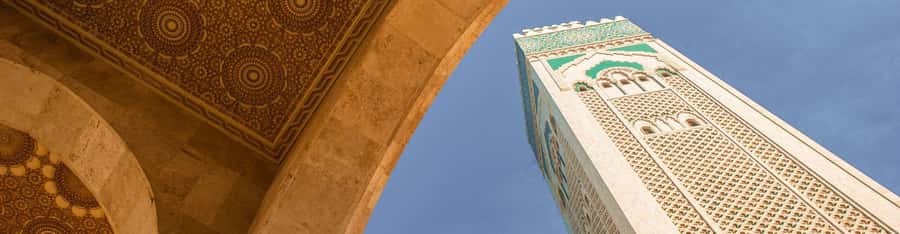 Casablanca Cultural Tour: Medina, Views & Local Delights - Hidden food market and a local tea pause