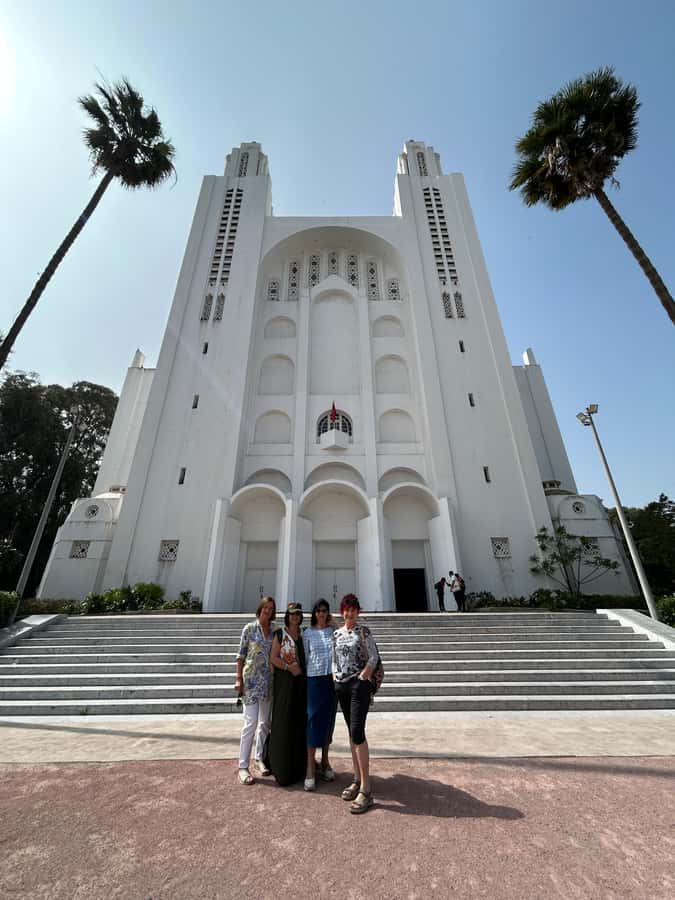 Casablanca Day Tour from Marrakech and Big Mosque Visit - Price and Value: $28 Plus the Few Extra Costs