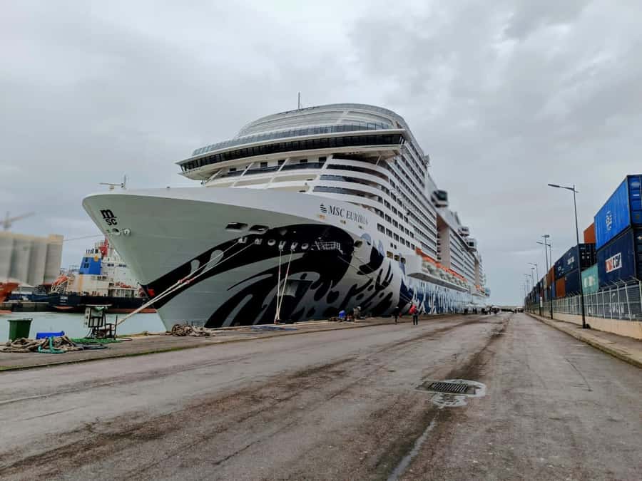 Casablanca day trip from the cruise ship passenger. - From the Cruise Port to a Smart Six-Hour Route
