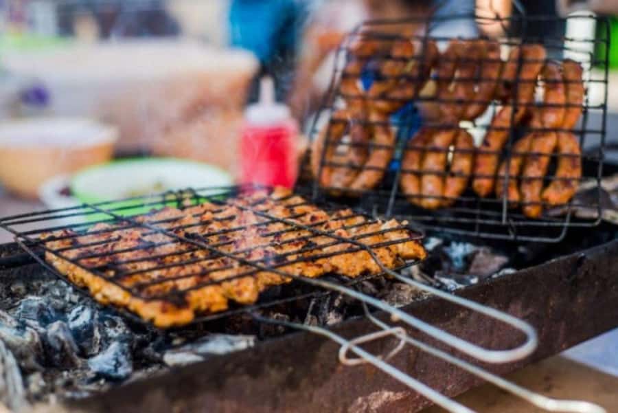 Casablanca: Food Tour with Tastings in Quartier Habous - Central Marketplace: shorter free time, strong “where to eat” value