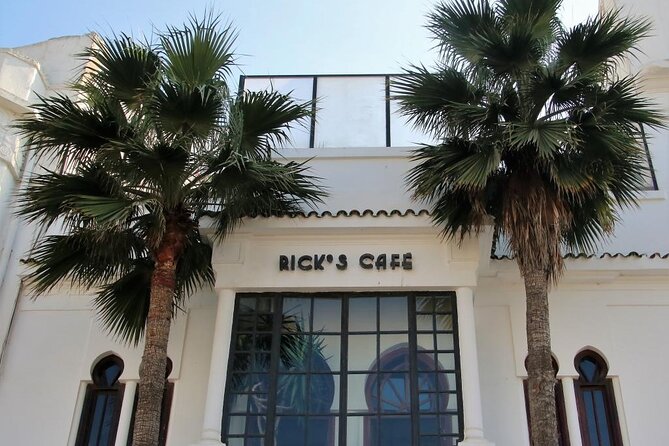 Casablanca Half-day guided tour - Neighborhood drives, Royal Golf, and the Anfa and Maarif look