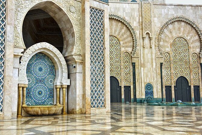 Casablanca: Hassan II Mosque & City Highlights Tour - Rick’s Café Stop: A Pop Culture Pause With Photo Potential