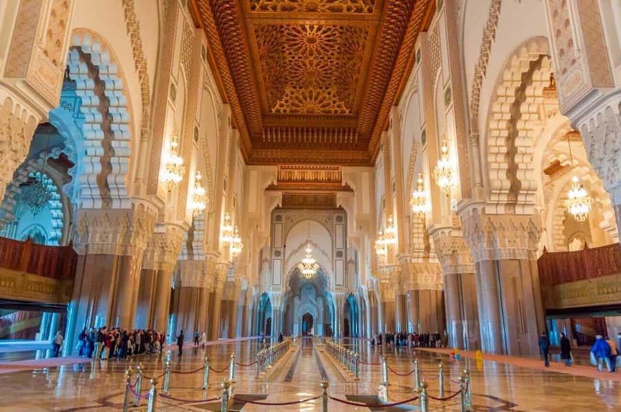 Casablanca: Private Guided Tour with Hassan II Mosque Ticket - Old City and Rick’s Café: quick hits with real atmosphere