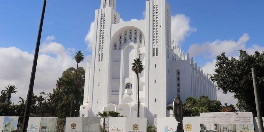 Casablanca: Private Guided Tour with lunch - Habous Quarter: Crafts, Shopping, and Real Local Color