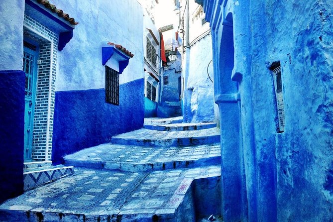 Chefchaouen private day trip from Fes - Chefchaouen on foot: lanes, the Kasbah area, and the museum zone
