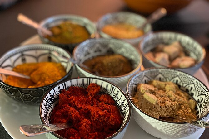 Cooking class with Yassine and family - Market Shopping with Yassine: The Ingredient Lesson