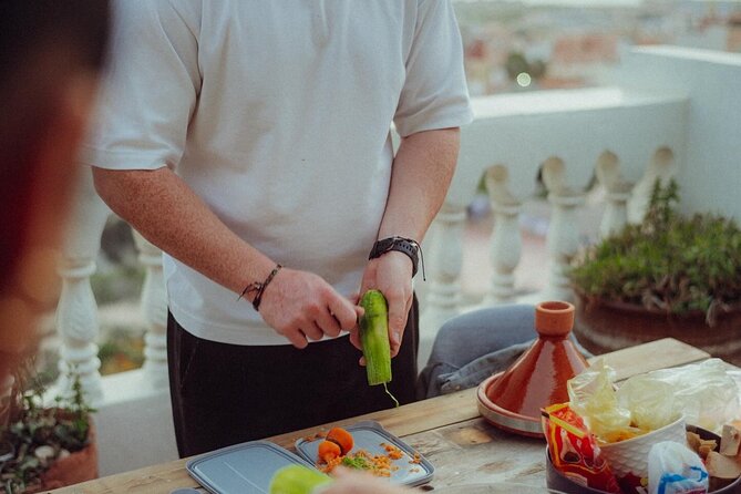Cooking the Moroccan Way, Tamraght - Lemon chicken tagine and other North African dishes you can reproduce